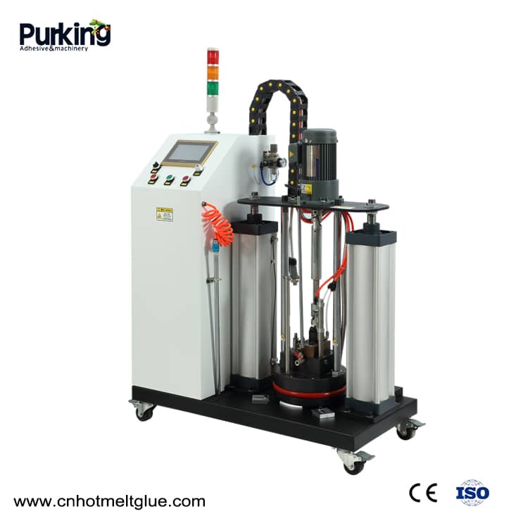 ¿El profesor de tiktok viene a la fábrica para orientar un trabajo así?