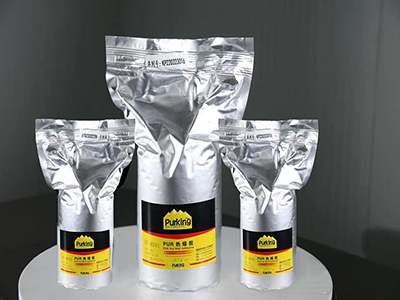 Cómo aplicar cola PUR en los bordes de sellado